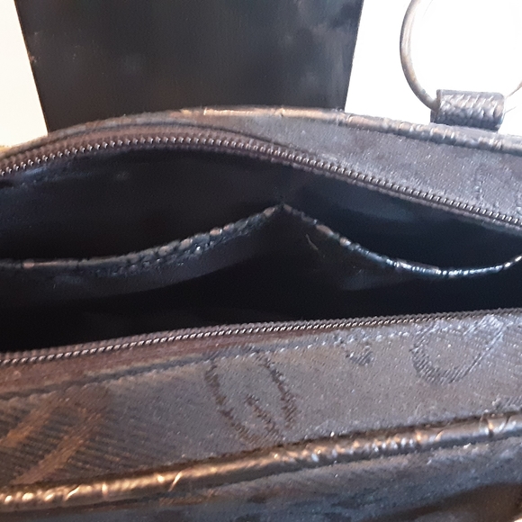 BLACK STUDDED HANDBAG/PURSE - Picture 3 of 7